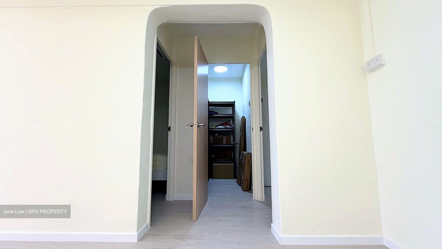 Bukit Batok East Avenue 5 (Bukit Batok),  #606600671